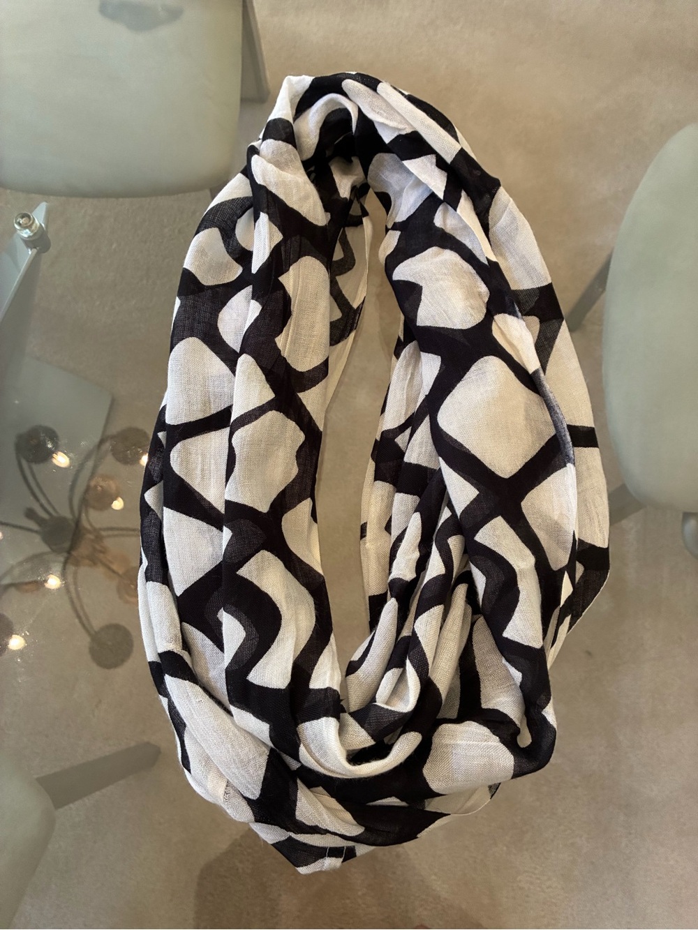 Big Buddha Black and White Geometric Infinity Scarf